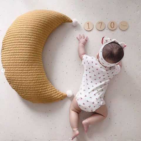 Child Pillow Moon Shape Detachable Nursing Baby Head Cushion Photo Props-TB00810-Veeddydropshipping Child Pillow Moon Shape Detachable Nursing Baby Head Cushion Photo Props-TB00810-Veeddydropshipping