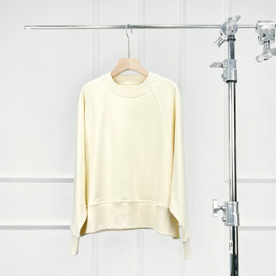 CrewNeckSilhouetteSoftAndCosySweatshirtTrendyAndVersatile-Veeddydropshipping-7