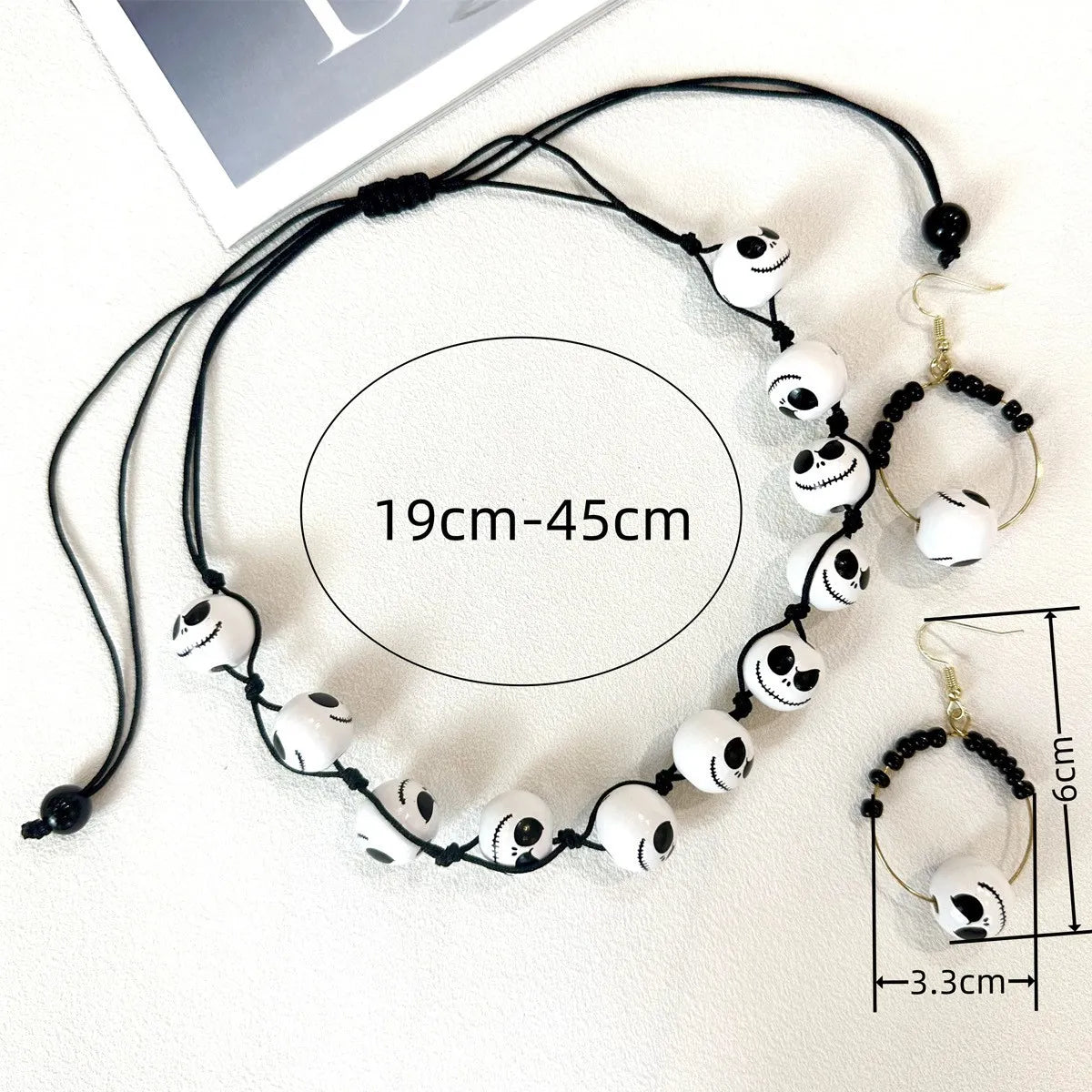 HalloweenSpookyMagnetHandmadeCouple_sNecklace-Veeddydropshipping-4