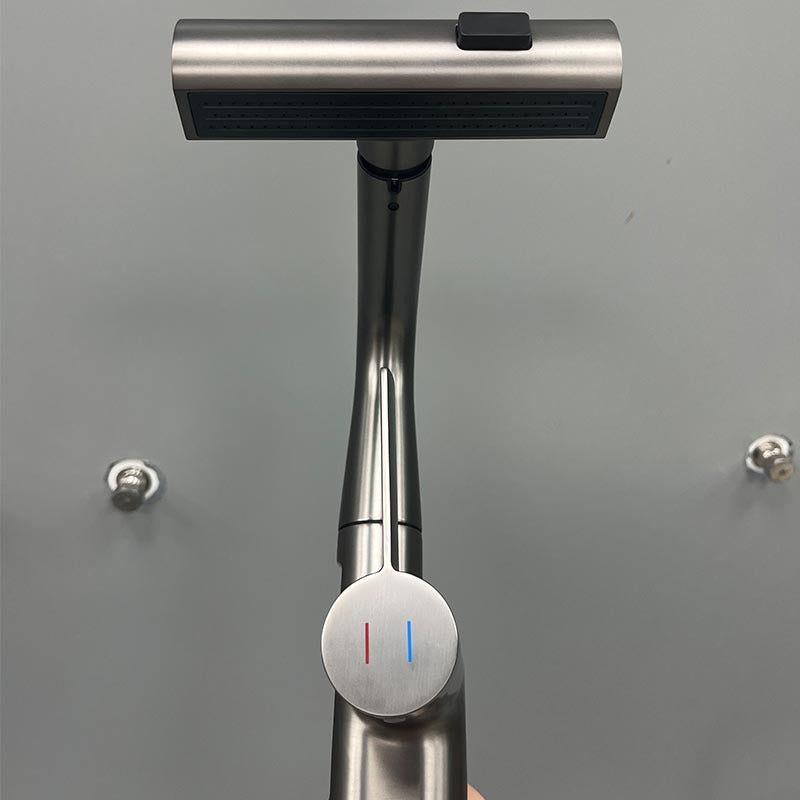 LiftableBathroomFaucetwithTemperatureDisplay-Veeddydropshipping-4