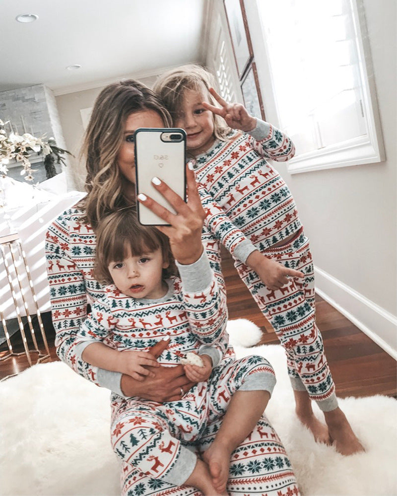       ReindeerAndSnowflakePrintFamilyChristmasPyjamas-Veeddydropshipping-2