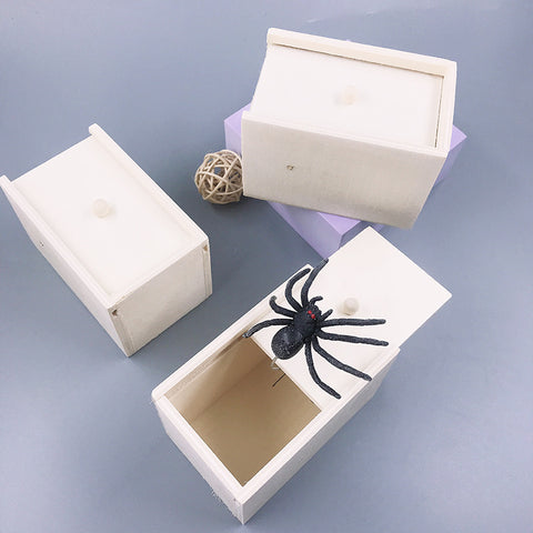 ScaryWoodenBoxSpiderScaryLocketSpiderSpoofSpider-Veeddydropshipping-2