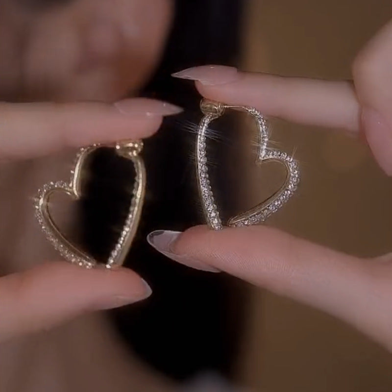     Women_sFashionPremiumSuperSparkleHeartEarrings-Veeddydropshipping-5