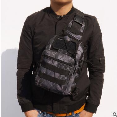 CanvasRidingPackCamouflageChestBagSingleShoulderObliqueCrossPackageCamping-veeddydropshipping-4