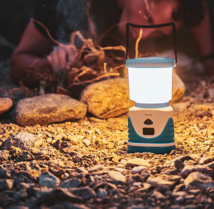StrongLightSuperBrightHorselightChargingLampCamping-veeddydropshipping-1