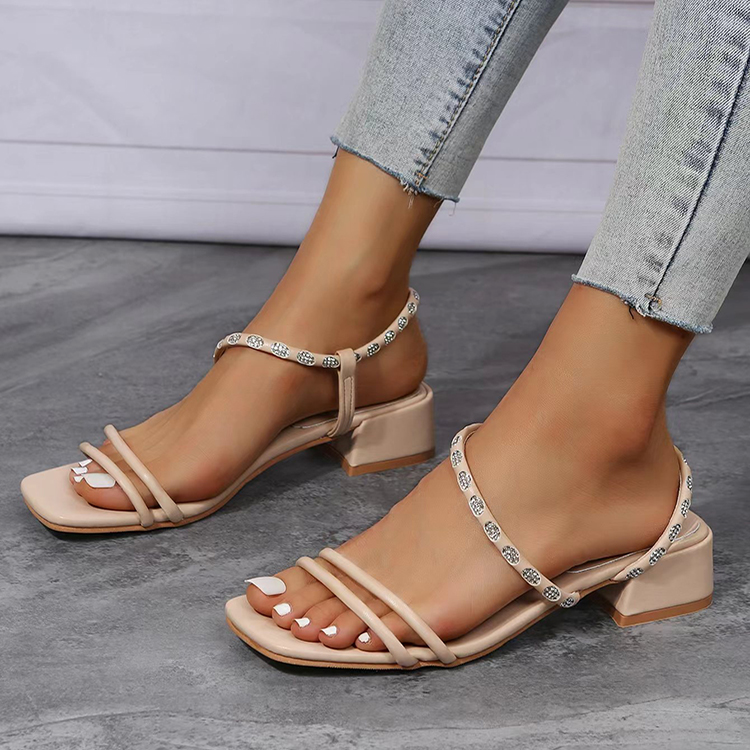 SummerStrappySandalsWomenLowHeelShoes-Veeddydropshipping-03