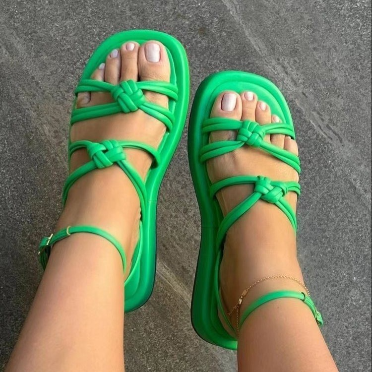     SummerWeaveSandalsRoundToeStrappyBeachShoes-Veeddydropshipping-03