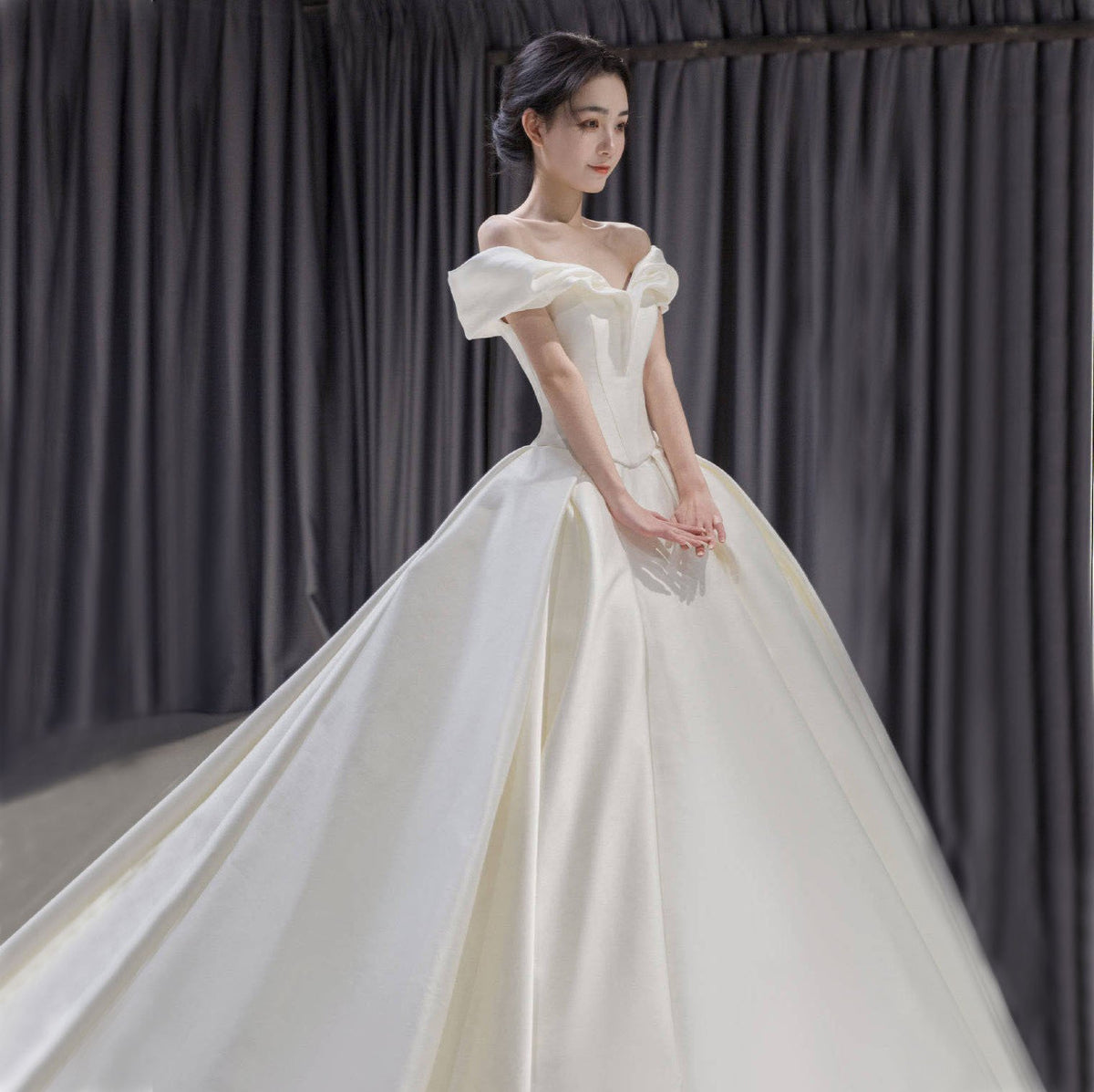 Elegant Sweetheart Neck Lace Wedding Dress-WF01558-Veeddydropshipping