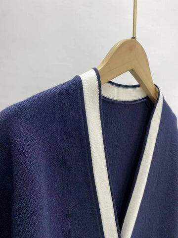 Women Contrast Trim Metal Button Knitted Cardigan-Veeddydropshipping