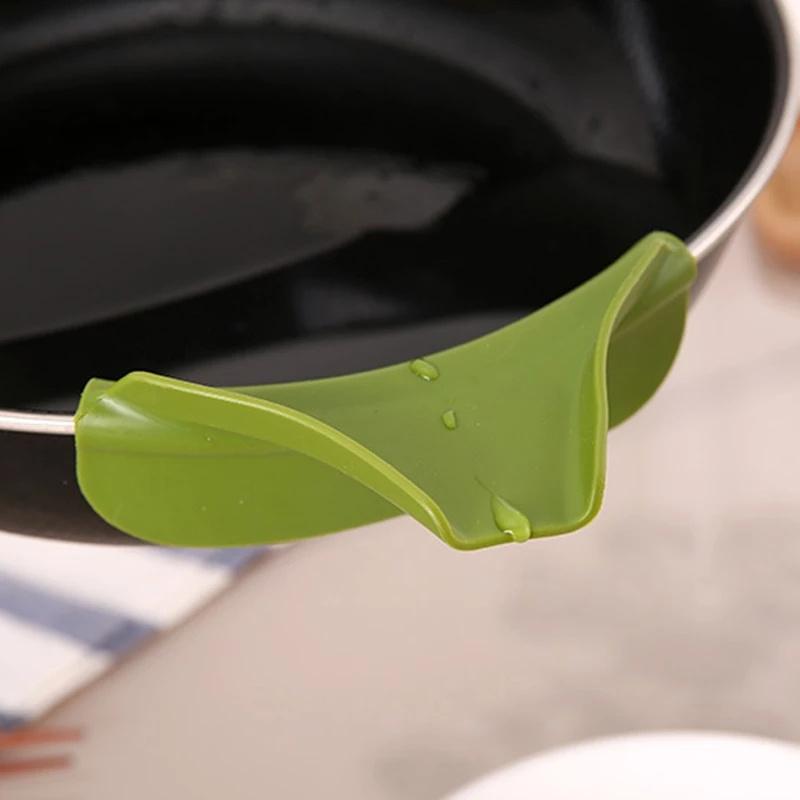Liquid Funnel Anti Spill Pour Soup Spout-HA01352-Veeddydropshipping