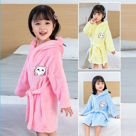 Flannel Children Bathrobe Thick Baby Girls Cartoon Hooded Bathrobe-TB01046-Veeddydropshipping