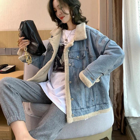 Women Lambskin Denim Coat With Fleece and Fluffy-Veeddydropshipping
