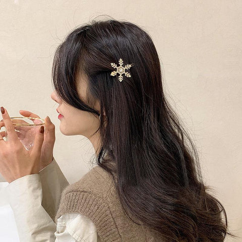 Shining Rhinestones Snowflake Pearl Hairpin  -JW00462-Veeddydropshipping