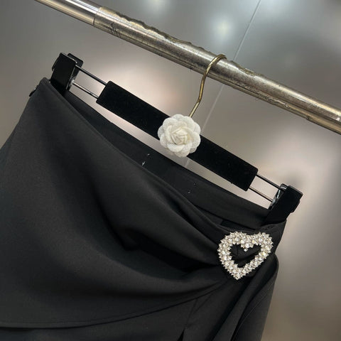 Diamonds Buckle Black Irregular Ruched Short-WF00531-Veeddydropshipping
