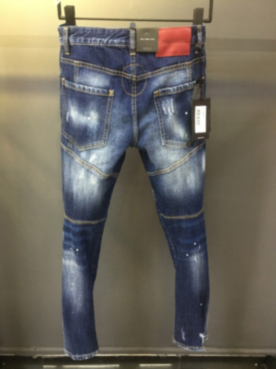 new D2 fashion men wash blue slim-fit wear-out-MF00623-Veeddydropshipping