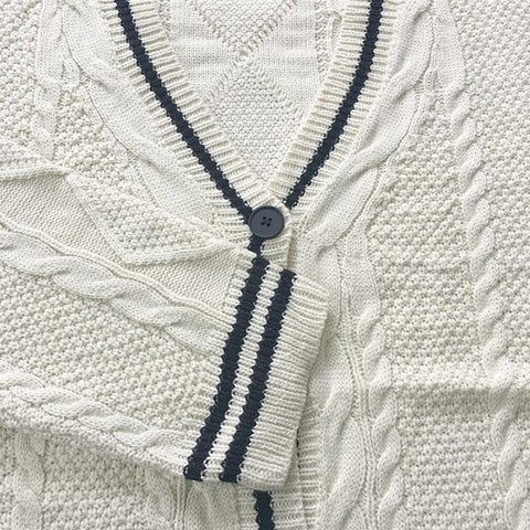 Women Star Embroidered Cardigan V-neck Knitted Sweater-Veeddydropshipping