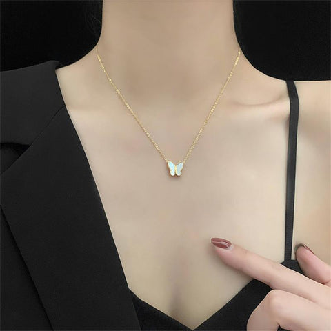 Korean Acrylic Butterfly Pendant Necklace For Women Gold Color-JW01336-Veeddydropshipping