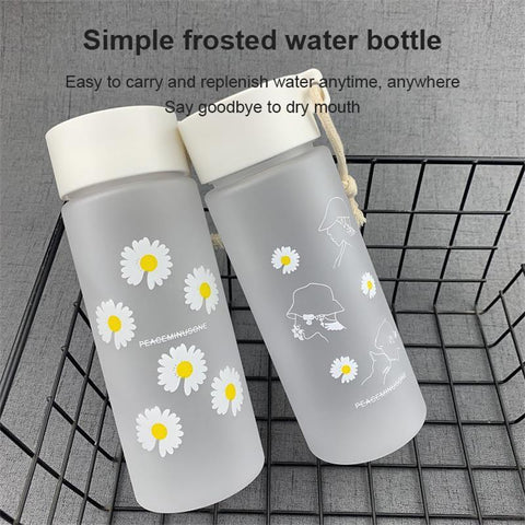 Small Daisy Transparent Plastic Water Bottles-HA01243-Veeddydropshipping