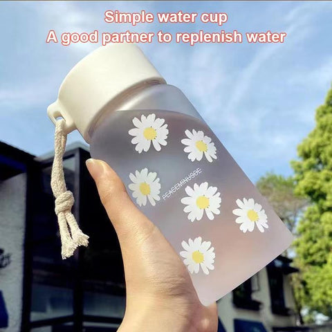 Small Daisy Transparent Plastic Water Bottles-HA01243-Veeddydropshipping