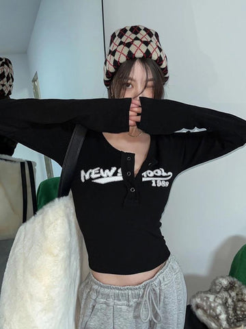 Retro Graffiti Print Elastic T-Shirt Women Sexy Slim-Veeddydropshipping