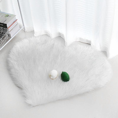 Faux Wool Heart Shaped Carpet Chair Sofa Cushion-HA00452-Veeddydropshipping